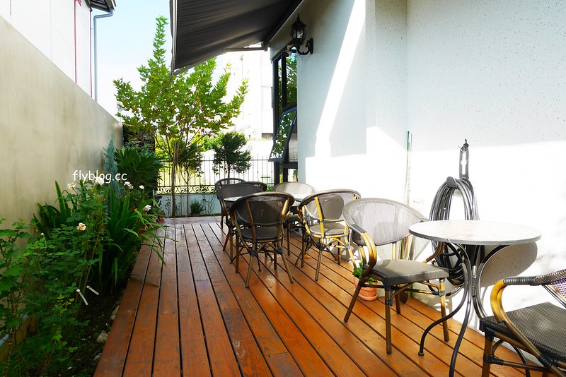 舞森咖啡┃台中北屯：溫馨有質感的咖啡館，甜點表現也不錯，可以使用插座和wifi，大坑地區下午茶推薦 @飛天璇的口袋