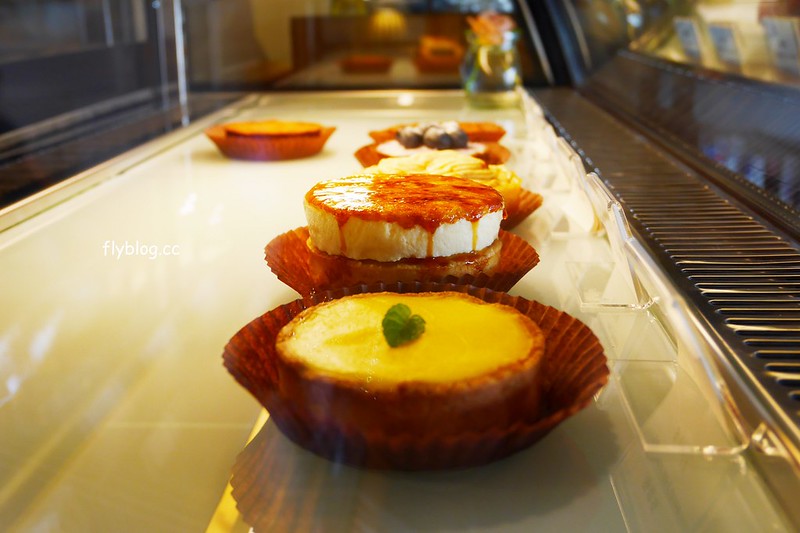 舞森咖啡┃台中北屯：溫馨有質感的咖啡館，甜點表現也不錯，可以使用插座和wifi，大坑地區下午茶推薦 @飛天璇的口袋