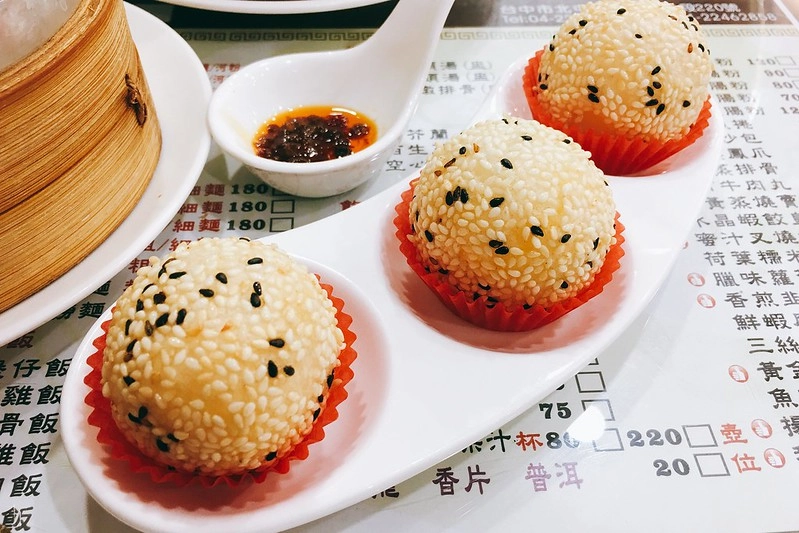 台中北屯｜品嘉茶餐廳．香港師傅掌廚經營的平價港式飲茶，民俗公園對面停車很方便 @飛天璇的口袋