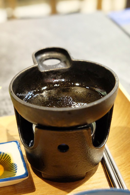 乍牛．王品炸牛排專賣┃台中西屯：牛排也可以用炸的，自已DIY調整熟度，還有台中店每次限定A5和牛，新光三越百貨10樓美食 @飛天璇的口袋