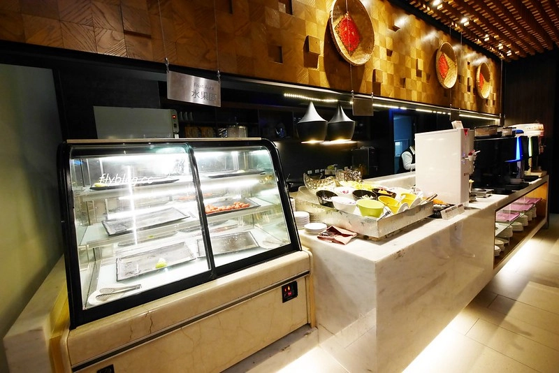 台中北屯｜日光溫泉會館：大坑最頂級的溫泉飯店，一泊二食享受泡湯、美食和採草莓之趣，台中兩天一夜輕旅行 @飛天璇的口袋