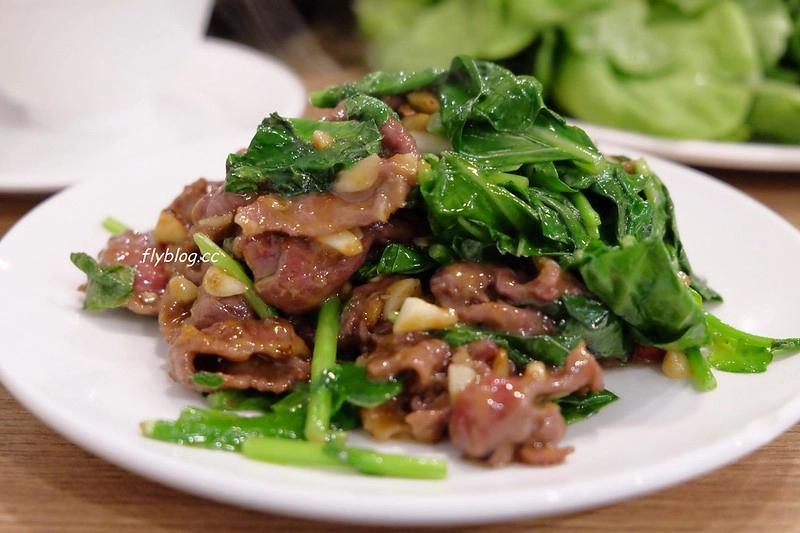 牛老大涮牛肉火鍋｜高雄在地20年的老店，使用台灣現宰溫體牛，食材新鮮就是好吃 @飛天璇的口袋