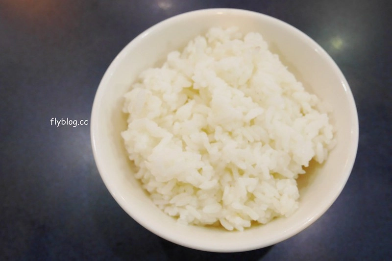 台中西區｜阿里郎迷你火鍋．超過30顆蛤蠣的蒜頭雞超推，還有饕客必點的燒酒雞 @飛天璇的口袋