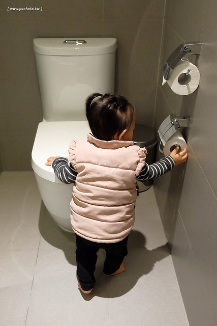 頭等艙飯店．Airline Inn┃台中住宿推薦：台中綠園道以機艙為主題的時尚飯店，鄰近廣三SOGO百貨與勤美綠園道，環境乾淨舒服CP值高，逛街購物都方便 @飛天璇的口袋