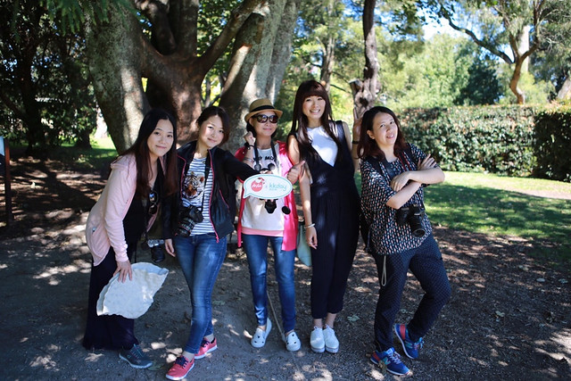 澳洲墨爾本｜帕芬比利 Puffing Billy，搭乘澳洲最古老蒸汽火車，零距離接觸野生鸚鵡、飛派餐廳 Pie in the sky午餐、Sky High眺望台賞美景、LV旗下Chandon酒莊品嚐美酒 @飛天璇的口袋