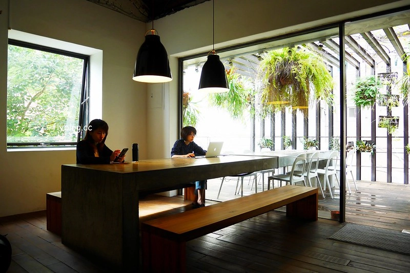 台中西區｜目覺咖啡三店．精明商圈優質咖啡館，個人心中台中第一名的早午餐 @飛天璇的口袋