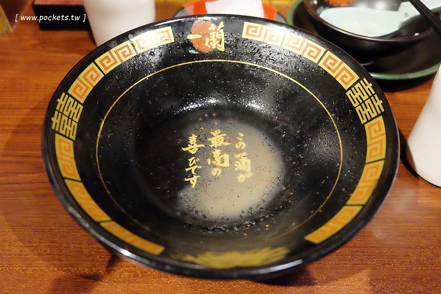日本愛知｜一蘭拉麵名古屋榮店．一蘭拉麵名古屋也吃的到，名古屋地鐵矢場站步行4分鐘 @飛天璇的口袋