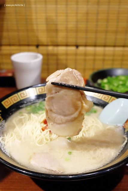 日本愛知｜一蘭拉麵名古屋榮店．一蘭拉麵名古屋也吃的到，名古屋地鐵矢場站步行4分鐘 @飛天璇的口袋