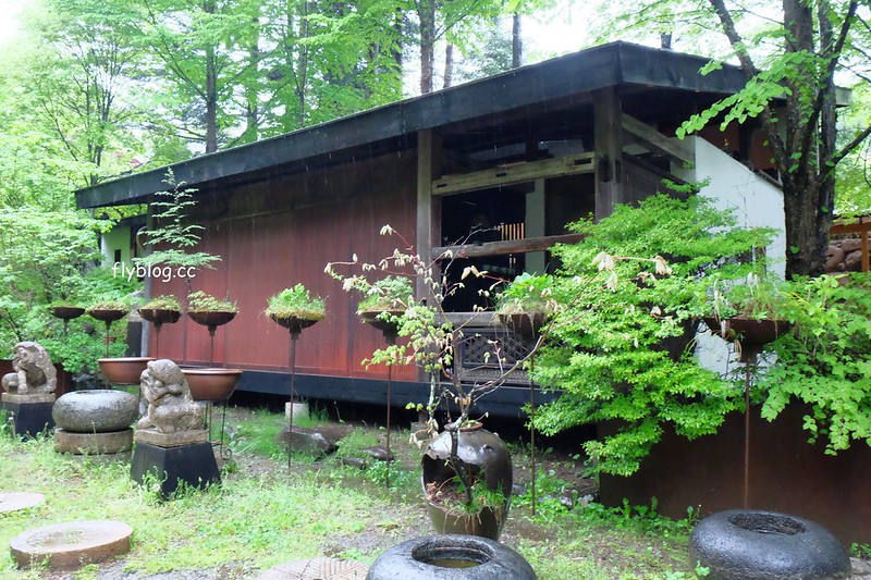 日本山梨｜夢宇谷 Gallery MUU．與大自然融合的美術館，結合日式禪風的茶屋 @飛天璇的口袋