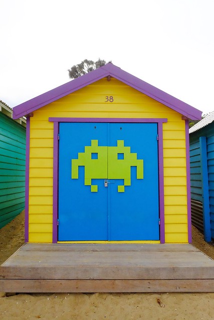 澳洲墨爾本｜Mornington Peninsula 摩寧頓半島一日遊，海邊彩虹小屋、摩寧頓半島戶外溫泉、Sorrento海濱小鎮午餐、Montalto酒莊品酒、古典歐洲風格迷宮花園 @飛天璇的口袋