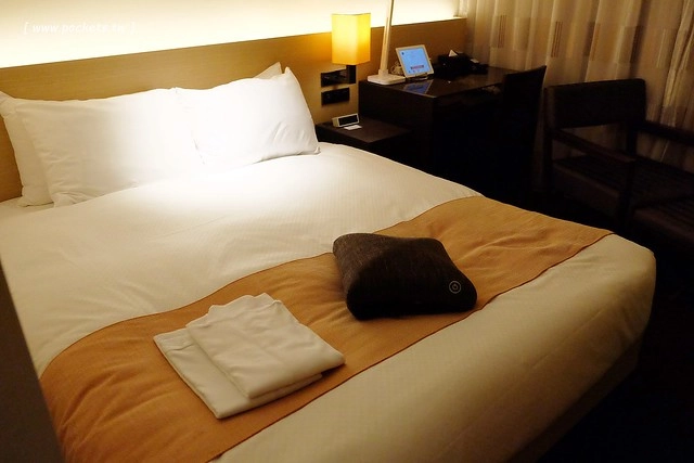 日本福岡｜博多弗爾劄飯店 Hotel Forza Hakataeki．博多車站步行2分鐘，房間附咖啡膠囊機和按摩枕 @飛天璇的口袋