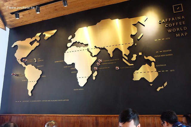 卡啡那台中店：裝潢漂亮大器深具質感，甜點飲料價格平實的咖啡館 @飛天璇的口袋