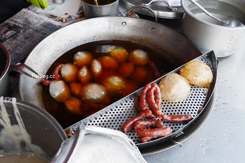 彰化花壇｜口庄肉圓枝，香腸加肉圓標準在地吃法，花壇監理站附近70年肉圓 @飛天璇的口袋