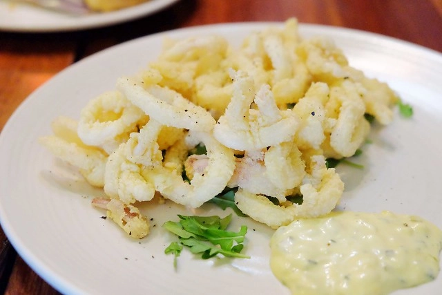 澳洲墨爾本｜菲利普島一日遊 Phillip Island，Maru野生動物園、Panny’s Chocolate巧克力觀光工廠、Cowes小鎮Isola di Capri晚餐、Phillip Island 企鵝島神仙小企鵝歸巢 @飛天璇的口袋