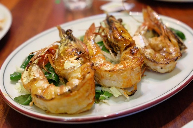 澳洲墨爾本｜菲利普島一日遊 Phillip Island，Maru野生動物園、Panny’s Chocolate巧克力觀光工廠、Cowes小鎮Isola di Capri晚餐、Phillip Island 企鵝島神仙小企鵝歸巢 @飛天璇的口袋