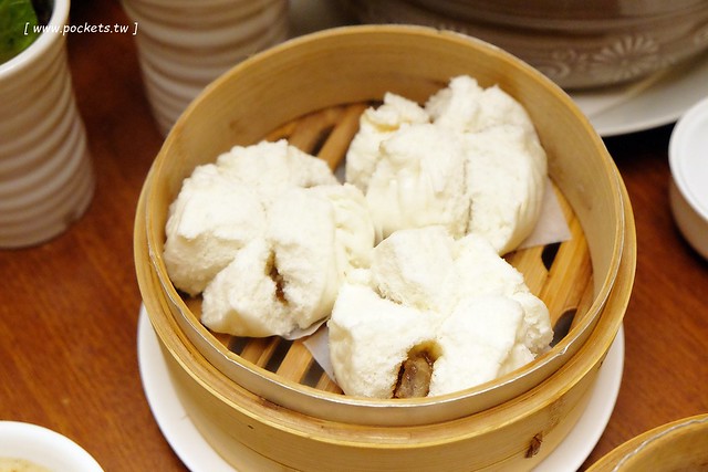 翠園小館┃台中西區美食：熱炒大菜又推陳出新，兼具吃巧又吃飽，台中母親節餐廳推薦，招牌木桶豆花記得要點，台中廣三SOGO百貨15樓 @飛天璇的口袋