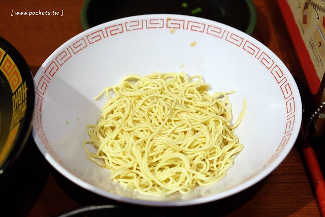 日本愛知｜一蘭拉麵名古屋榮店．一蘭拉麵名古屋也吃的到，名古屋地鐵矢場站步行4分鐘 @飛天璇的口袋