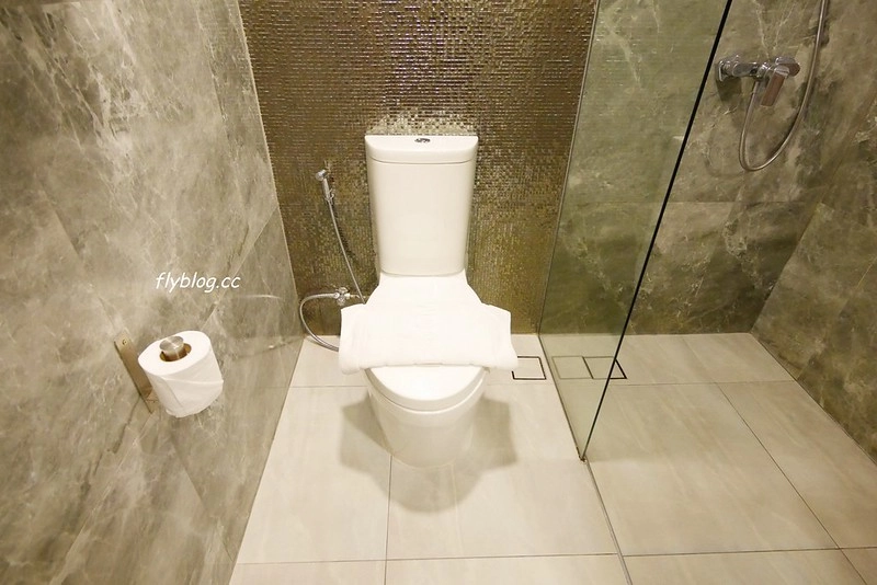 泰國清邁｜Cross Vibe Chiang Mai Decem，簡單清新的平價飯店，尼曼區MAYA百貨步行5分鐘 @飛天璇的口袋