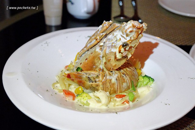 瓏山林蘇澳冷熱泉渡假飯店｜宜蘭優質親子渡假飯店，享受一泊三食、冷熱泡湯、芳療SPA @飛天璇的口袋