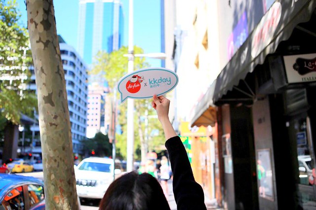 澳洲墨爾本｜墨爾本市區一日遊，南十字星火車站Southern Cross Station搭乘電車遊市區、維多利亞女王市場Queen Victoria Market、南半球最大的H&M血拼、墨爾本咖啡街、Mechester Press下午茶、QV購物商場採購、Box On Collins龍蝦晚餐 @飛天璇的口袋