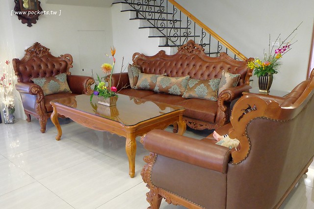 風車花園城堡┃宜蘭民宿推薦：溫馨浪漫以卡童話故事為主題的民宿，有可愛的龍貓房、老皮阿寶房，還有浪漫的藍洞房，凡爾賽房，適合情侶和親子入住(文末抽住宿券) @飛天璇的口袋