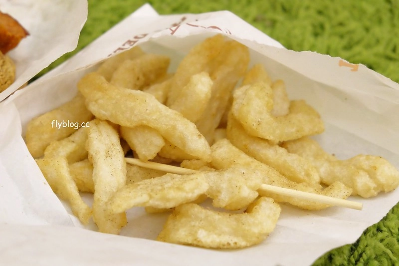 台中北屯｜港式鹹酥雞．特殊醬料香氣十足不膩口，還有隱藏版的和風炸皮蛋 @飛天璇的口袋