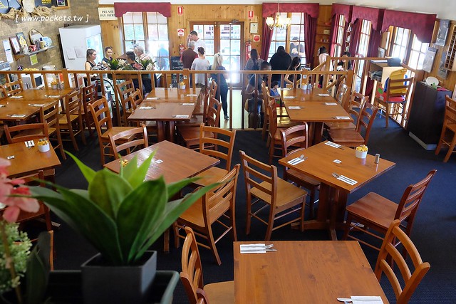 澳洲墨爾本｜帕芬比利 Puffing Billy，搭乘澳洲最古老蒸汽火車，零距離接觸野生鸚鵡、飛派餐廳 Pie in the sky午餐、Sky High眺望台賞美景、LV旗下Chandon酒莊品嚐美酒 @飛天璇的口袋