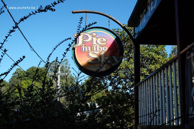 澳洲墨爾本｜帕芬比利 Puffing Billy，搭乘澳洲最古老蒸汽火車，零距離接觸野生鸚鵡、飛派餐廳 Pie in the sky午餐、Sky High眺望台賞美景、LV旗下Chandon酒莊品嚐美酒 @飛天璇的口袋