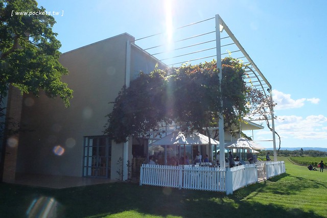 澳洲墨爾本｜帕芬比利 Puffing Billy，搭乘澳洲最古老蒸汽火車，零距離接觸野生鸚鵡、飛派餐廳 Pie in the sky午餐、Sky High眺望台賞美景、LV旗下Chandon酒莊品嚐美酒 @飛天璇的口袋