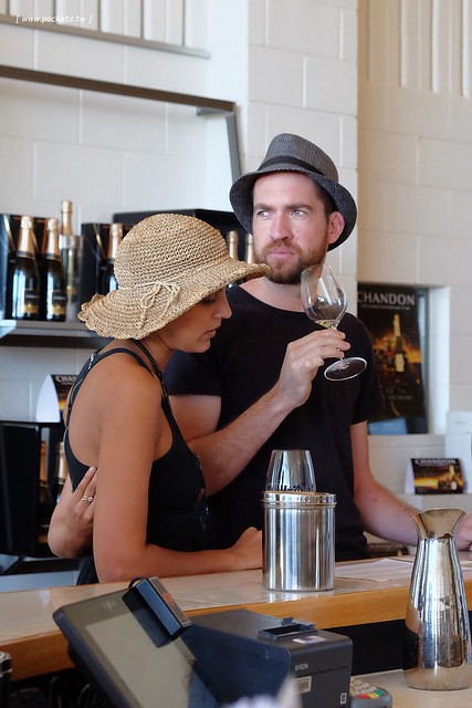 澳洲墨爾本｜帕芬比利 Puffing Billy，搭乘澳洲最古老蒸汽火車，零距離接觸野生鸚鵡、飛派餐廳 Pie in the sky午餐、Sky High眺望台賞美景、LV旗下Chandon酒莊品嚐美酒 @飛天璇的口袋