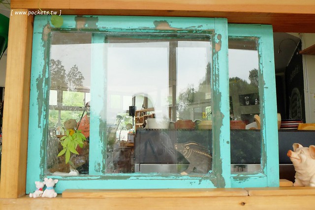 熊轉家小豬食┃霧峰美食餐廳：手作餐點嚴選用心食材，室內有很多可愛的小豬，位於霧峰921地震園區裡面，鄰近霧峰光復新村，是親子友善餐廳 @飛天璇的口袋