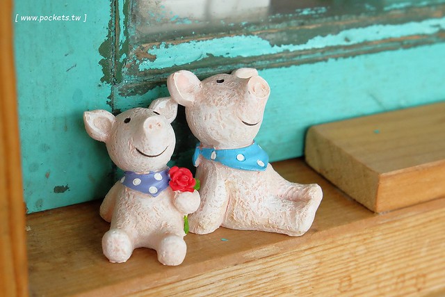 熊轉家小豬食┃霧峰美食餐廳：手作餐點嚴選用心食材，室內有很多可愛的小豬，位於霧峰921地震園區裡面，鄰近霧峰光復新村，是親子友善餐廳 @飛天璇的口袋