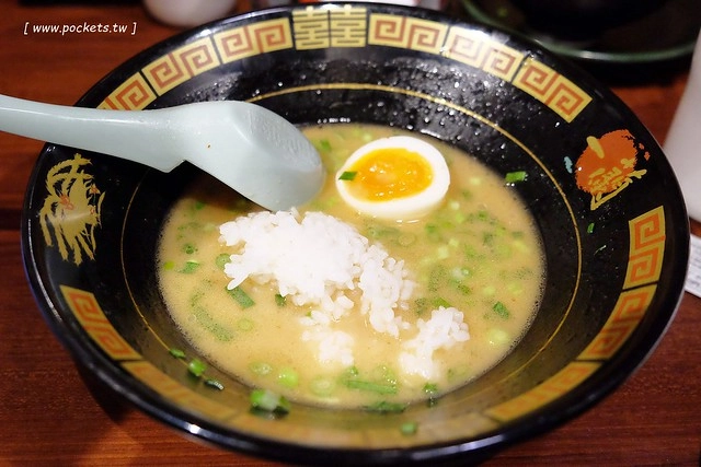 日本愛知｜一蘭拉麵名古屋榮店．一蘭拉麵名古屋也吃的到，名古屋地鐵矢場站步行4分鐘 @飛天璇的口袋