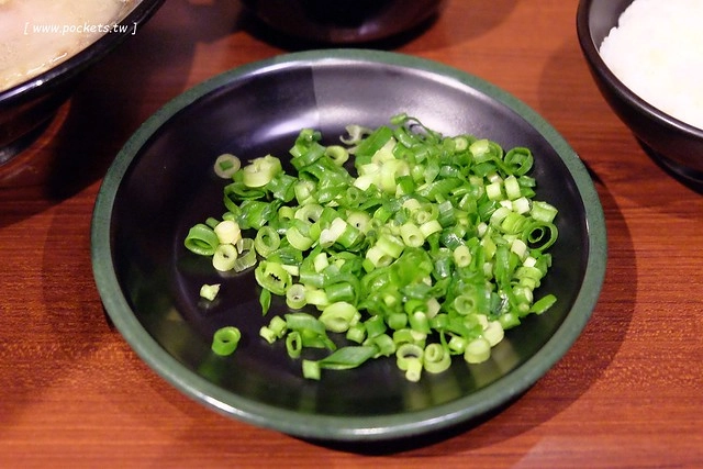 日本愛知｜一蘭拉麵名古屋榮店．一蘭拉麵名古屋也吃的到，名古屋地鐵矢場站步行4分鐘 @飛天璇的口袋