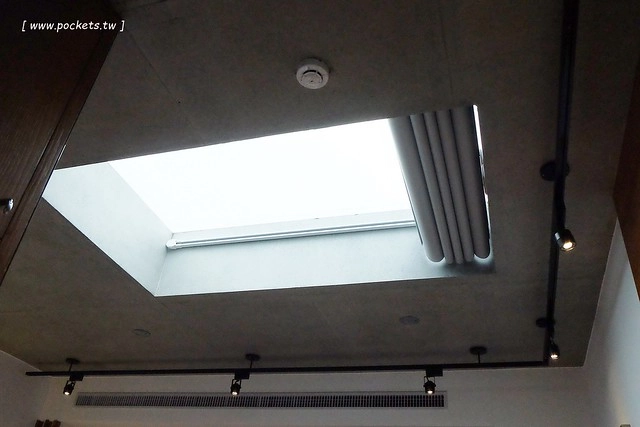 在鷺上生活會館┃宜蘭民宿推薦：豪華又頂級的全新民宿，擁有庭園游泳池、露天BBQ、嬰兒房，每間房間備有透明浴室、大型浴缸，貼心下午茶和豐盛九宮格早餐 @飛天璇的口袋