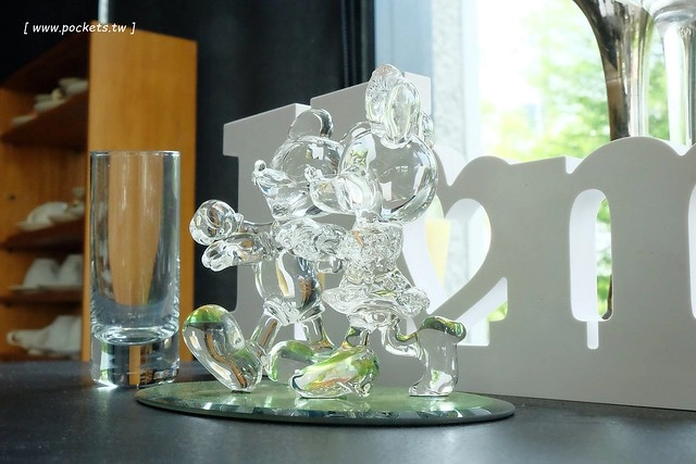 在鷺上生活會館┃宜蘭民宿推薦：豪華又頂級的全新民宿，擁有庭園游泳池、露天BBQ、嬰兒房，每間房間備有透明浴室、大型浴缸，貼心下午茶和豐盛九宮格早餐 @飛天璇的口袋