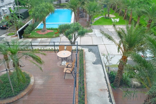 在鷺上生活會館┃宜蘭民宿推薦：豪華又頂級的全新民宿，擁有庭園游泳池、露天BBQ、嬰兒房，每間房間備有透明浴室、大型浴缸，貼心下午茶和豐盛九宮格早餐 @飛天璇的口袋