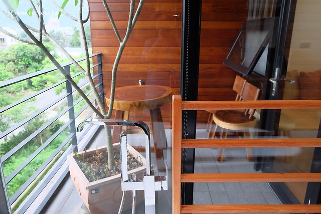 在鷺上生活會館┃宜蘭民宿推薦：豪華又頂級的全新民宿，擁有庭園游泳池、露天BBQ、嬰兒房，每間房間備有透明浴室、大型浴缸，貼心下午茶和豐盛九宮格早餐 @飛天璇的口袋