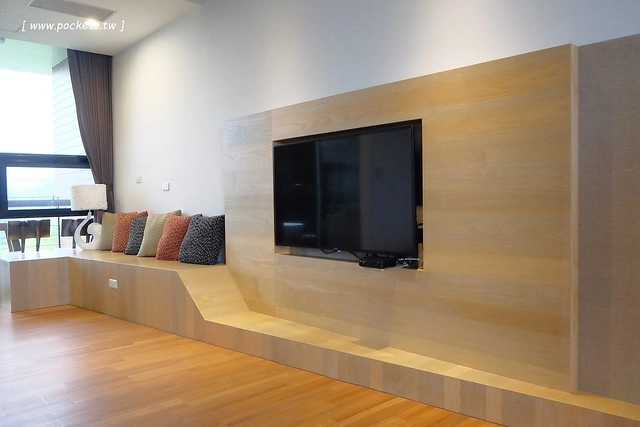 在鷺上生活會館┃宜蘭民宿推薦：豪華又頂級的全新民宿，擁有庭園游泳池、露天BBQ、嬰兒房，每間房間備有透明浴室、大型浴缸，貼心下午茶和豐盛九宮格早餐 @飛天璇的口袋