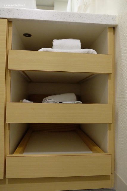 日本福岡｜博多東急REI飯店 Hakata Tokyu REI Hotel，博多車站步行3分鐘，房間免費Wi-Fi上網 @飛天璇的口袋