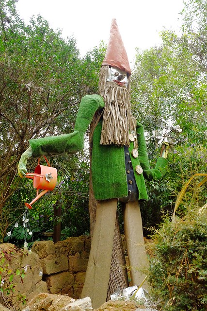 澳洲墨爾本｜Mornington Peninsula 摩寧頓半島一日遊，海邊彩虹小屋、摩寧頓半島戶外溫泉、Sorrento海濱小鎮午餐、Montalto酒莊品酒、古典歐洲風格迷宮花園 @飛天璇的口袋