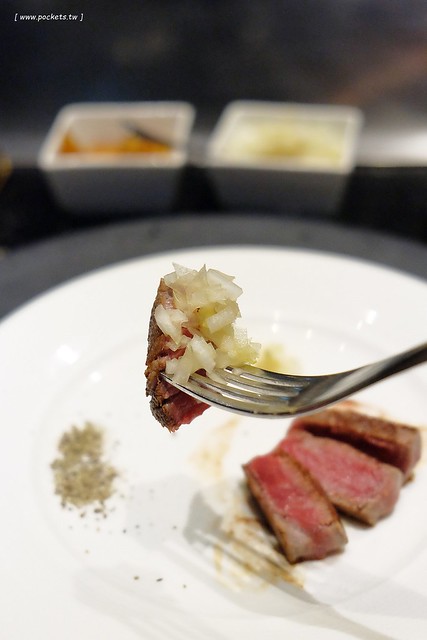 凱焱鐵板燒┃台中南屯餐廳：標榜少鹽、輕油、原味的鐵板燒料理，想吃美食也可以健康無負擔，兼具視覺與味覺的精彩享饗 @飛天璇的口袋