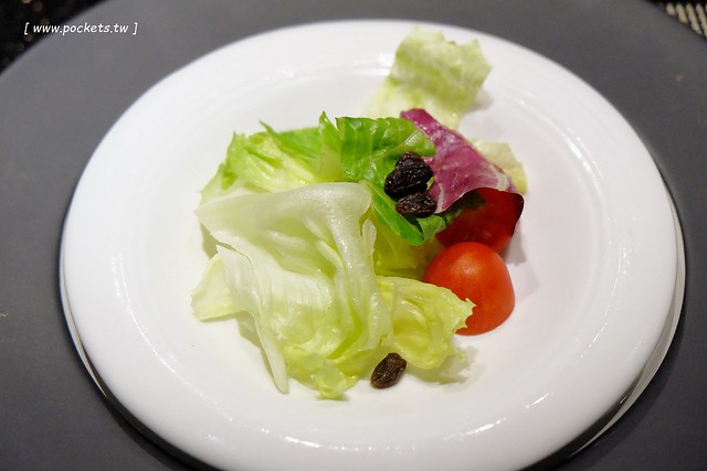 凱焱鐵板燒┃台中南屯餐廳：標榜少鹽、輕油、原味的鐵板燒料理，想吃美食也可以健康無負擔，兼具視覺與味覺的精彩享饗 @飛天璇的口袋