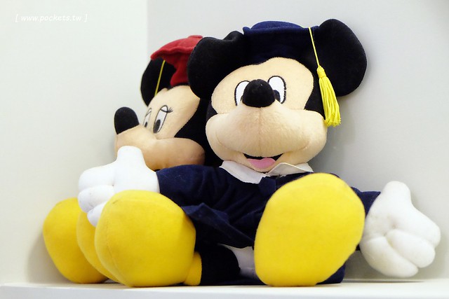 風車花園城堡┃宜蘭民宿推薦：溫馨浪漫以卡童話故事為主題的民宿，有可愛的龍貓房、老皮阿寶房，還有浪漫的藍洞房，凡爾賽房，適合情侶和親子入住(文末抽住宿券) @飛天璇的口袋