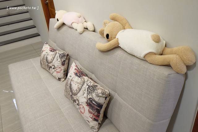 風車花園城堡┃宜蘭民宿推薦：溫馨浪漫以卡童話故事為主題的民宿，有可愛的龍貓房、老皮阿寶房，還有浪漫的藍洞房，凡爾賽房，適合情侶和親子入住(文末抽住宿券) @飛天璇的口袋