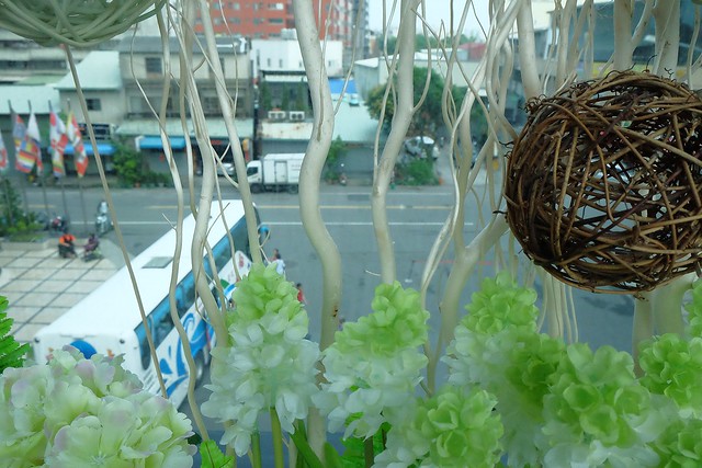 台中兆品酒店┃台中飯店推薦：鄰近中清交流道和逢甲商圈，附有中西餐飲部、健身房、SPA室，還有兒童遊戲區、澡盆、大浴缸，CP值很高的商務飯店和親子飯店 @飛天璇的口袋