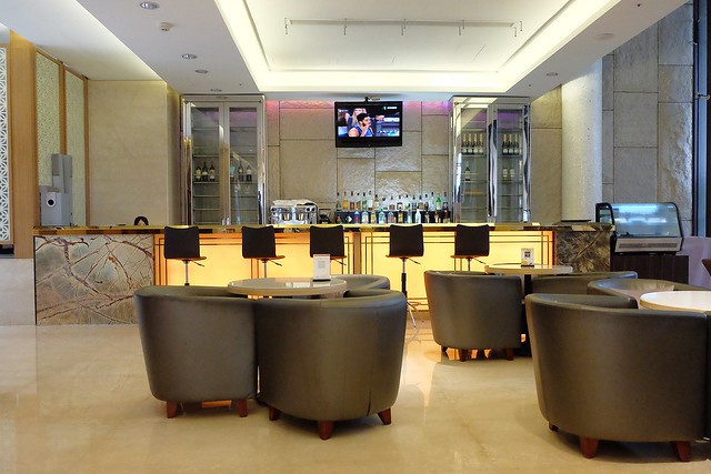 台中兆品酒店┃台中飯店推薦：鄰近中清交流道和逢甲商圈，附有中西餐飲部、健身房、SPA室，還有兒童遊戲區、澡盆、大浴缸，CP值很高的商務飯店和親子飯店 @飛天璇的口袋