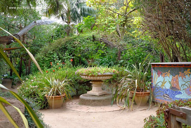 澳洲墨爾本｜Mornington Peninsula 摩寧頓半島一日遊，海邊彩虹小屋、摩寧頓半島戶外溫泉、Sorrento海濱小鎮午餐、Montalto酒莊品酒、古典歐洲風格迷宮花園 @飛天璇的口袋