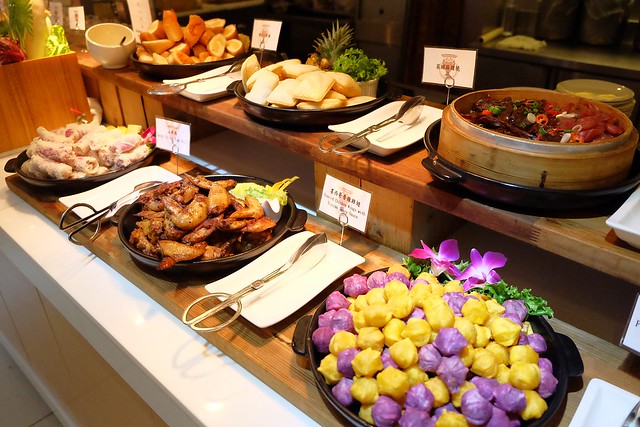 台中兆品酒店┃台中飯店推薦：鄰近中清交流道和逢甲商圈，附有中西餐飲部、健身房、SPA室，還有兒童遊戲區、澡盆、大浴缸，CP值很高的商務飯店和親子飯店 @飛天璇的口袋