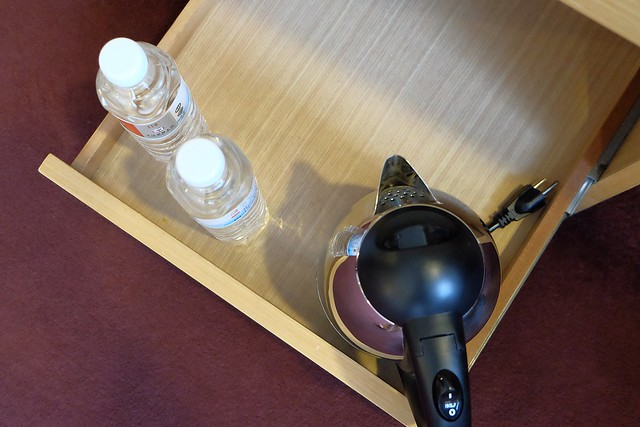 台中兆品酒店┃台中飯店推薦：鄰近中清交流道和逢甲商圈，附有中西餐飲部、健身房、SPA室，還有兒童遊戲區、澡盆、大浴缸，CP值很高的商務飯店和親子飯店 @飛天璇的口袋